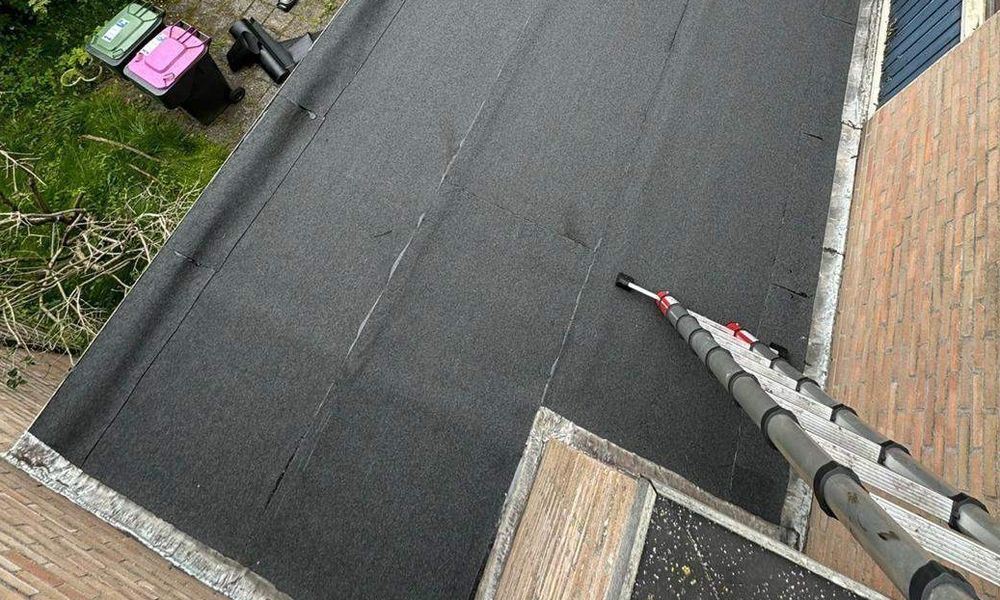 Dakisolatie toegevoegd aan plat dak in Schagen